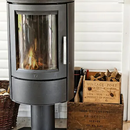 Dom wakacyjny Rustic Vibe In 60s House By Roskilde Fjord *